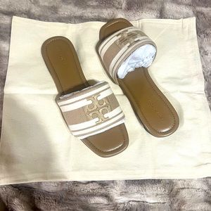 TORY BURCH DOUBLE T JACQUARD SLIDE